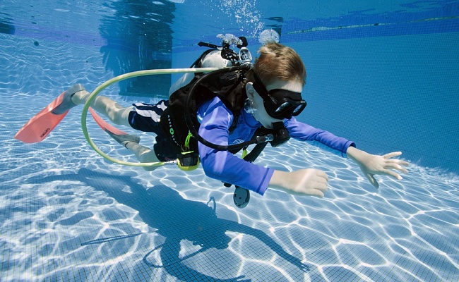 Дайвинг в Ярославле глубокое погружение с аквалангом. Ultra Подарки. Дайвинг. Купить дайвинг в Ярославле, обучение глубокому погружению, арендовать акваланг и подводное снаряжение. UltraPodarki.ru 8 800 505 95 30. дайвинг погружение Ярославль, подводное плавание Ярославль, дайвинг клуб Ярославль, подарочные сертификаты, глубокое погружение, погружение с аквалангом Ярославль, дайвинг центр Ярославль, купить дайвинг Ярославль