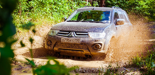 Купить джип-тур на внедорожниках в Ярославле. Сервис Ultra Подарки. Купите джип-тур на внедорожниках в Ярославле и отправляйтесь в настоящее автомобильное путешествие по бездорожью. UltraPodarki.ru 8 800 505 95 30. Экспедиции на внедорожниках, дорожное приключение, автомобиль путешествие, путешествие авто, автотуризм, автотур, автопутешествия по Ярославле, джип-тур, купить джип-тур, джип-тур Ярославль, экспедиция не внедорожниках Ярославль, автотур Ярославль, путешествие авто Ярославль, путешествие на автомобиле Ярославль