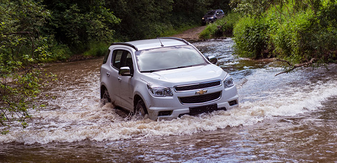 Купить джип-тур на внедорожниках в Ярославле. Сервис Ultra Подарки. Купите джип-тур на внедорожниках в Ярославле и отправляйтесь в настоящее автомобильное путешествие по бездорожью. UltraPodarki.ru 8 800 505 95 30. Экспедиции на внедорожниках, дорожное приключение, автомобиль путешествие, путешествие авто, автотуризм, автотур, автопутешествия по Ярославле, джип-тур, купить джип-тур, джип-тур Ярославль, экспедиция не внедорожниках Ярославль, автотур Ярославль, путешествие авто Ярославль, путешествие на автомобиле Ярославль