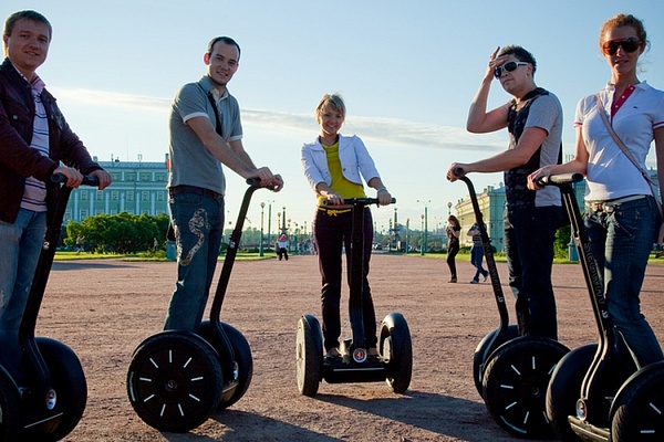 Катание на Сегвеях в Ярославле. Ultra Подарки. Купить катание на Сегвеях в Ярославле. Насладитесь приятной поездкой по столице без пробок и усталости. Сервис UltraPodarki.ru 8 800 505 95 30. Сигвей Ярославль, сигвей, катание на сигвей Ярославль, катание на сигвей, купить сигвей Ярославль, купить сигвей, сигвей цена Ярославль, сигвей цена, гироскутер сигвей #Мсоква#, гироскутер сигвей, мини сгивей Ярославль, мини сигвей, аренда сигвей Ярославль, аренда сигвей, прокат сигвей Ярославль, прокат сигвей, сегвей Ярославль, сегвей