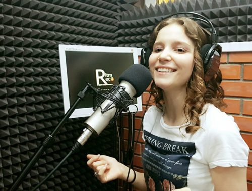  Индивидуальные занятия вокалом в Ярославле. Ultra Подарки. Купить сертификат на индивидуальные занятия вокалом в Ярославле и уроки обучения вокалу.  Сервис UltraPodarki.ru 8 800 505 95 30. Индивидуальные занятия вокалом, занятия вокалом в Ярославле, обучение вокалу Ярославль, уроки вокала Ярославль, школа вокала Ярославль, занятие вокалом для детей, занятия вокалом, обучение вокалу, уроки вокала, школа вокала, уроки вокала обучение, вокальные уроки, индивидуальные занятия вокалом Ярославль