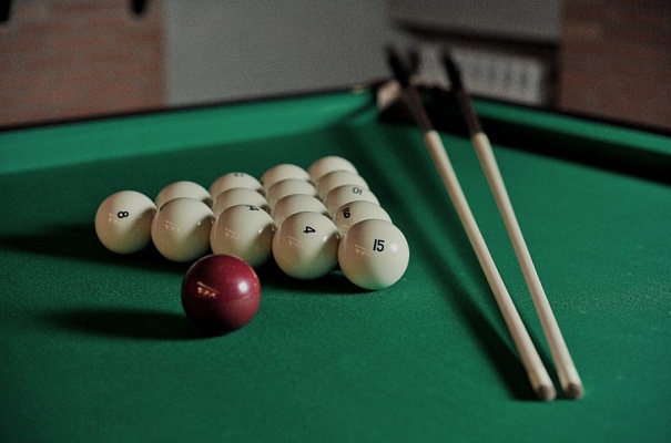 Игра в бильярд Ярославль.Ultra Подарки. Игра в бильярд Ярославль. Попробуйте настоящий бильярд, в бильярдном клубе. Сервис: UltraPodarki.ru 8 800 505 95 30. Игра в бильярд, игра в бильярд Ярославль, русский бильярд, русский бильярд Ярославль, бильярдный клуб, бильярдный клуб Ярославль, бильярд Ярославль, купить бильярд Ярославль