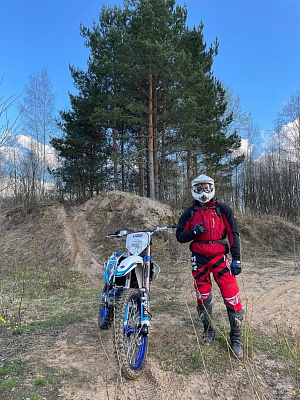 Катание на мотоциклах. Подарочные сертификаты Ultra Подарки Ярославль. Купить оригинальный подарок или подарочный сертификат на Катание на мотоциклах. Сервис UltraPodarki.ru Ярославль 8 800 505 95 30. 