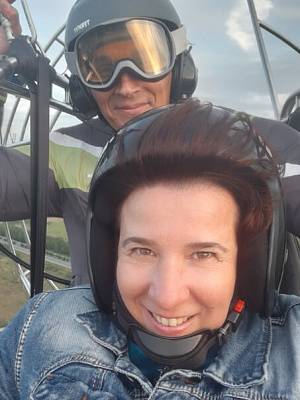 Полёт с инструктором на параплане в Ярославле. Ultra Подарки. Полёт с инструктором на параплане в Ярославле. Попробуйте полёт на двухместном параплане над столицей. Сервис: UltraPodarki.ru 8 800 505 95 30. Полёт на параплане, полёт на параплане Ярославль, полёт с инструктором на параплане Ярославль, полёт с инструктором на параплане, параплан Ярославль, параплан, парапланеризм Ярославль, купить параплан Ярославль