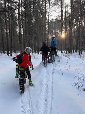 Катание на мотоциклах. Подарочные сертификаты Ultra Подарки Ярославль. Купить оригинальный подарок или подарочный сертификат на Катание на мотоциклах. Сервис UltraPodarki.ru Ярославль 8 800 505 95 30. 