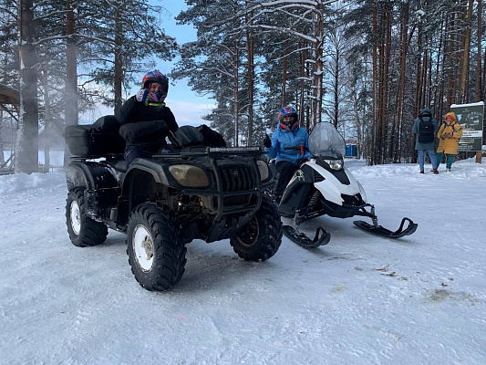 Катание на квадроциклах в Ярославле. Подарочные сертификаты Ultra Подарки. Подарочный сертификат на катание на квадроциклах в Ярославле. Закажите прокат квадроциклов и наслаждайтесь активным отдыхом с друзьями. Выбирайте живописные маршруты для езды на квадроциклах. Сервис UltraPodarki.ru 8 800 505 95 30. Катание на квадроциклах, катание на квадроциклах Ярославль, прокат квадроциклов, прокат квадроциклов Ярославль, езда на квадроцикле, езда на квадроцикле Ярославль, катание на квадроциклах зимой, Катание на квадроциклах летом, сертификат на катание на квадроциклах, сертификат квадроциклы, сертификат квадроциклы Ярославль
