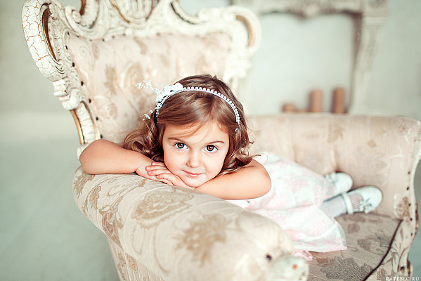 Профессиональная фотосессия в студии Ярославля. Ultra Подарки. Профессиональная фотосессия в Ярославле. Фотосессия в студии Ярославля с профессиональными фотографами. Сервис UltraPodarki.ru 8 800 505 95 30. Профессиональная фотосессия в Ярославле, фотосессия, профессиональная фотосессия в студии, фотосессия в студии Ярославль, фотосессия для девушки Ярославль, фотосессия Ярославль, фотосессия для мужчины Ярославль, фотосессия для женщины Ярославль, женская фотосессия Ярославль