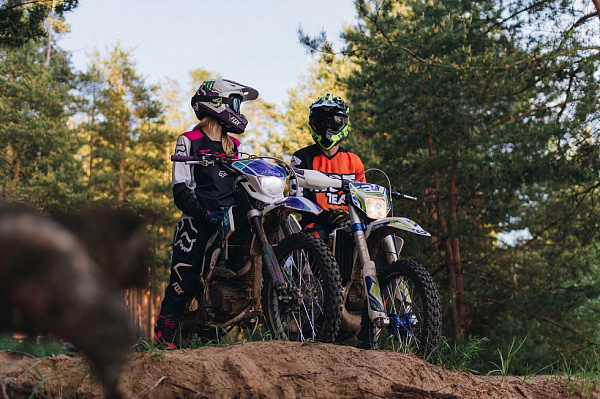 Катание на мотоцикле в Ярославле. ULTRA ПОДАРКИ. Купить катание на мотоцикле в Ярославле. Попробовав езду на мотоциклах, вы получите порцию адреналина и невероятные эмоции. Сервис: UltraPodarki.ru 8 800 505 95 30.. Катание на мотоцикле в Ярославле, прокат мотоциклов Ярославль, катание на мотоциклах, прокат мотоцикла, езда на мотоцикле Ярославль, езда на мотоцикле, мотопрогулка Ярославль, мотопрогулка