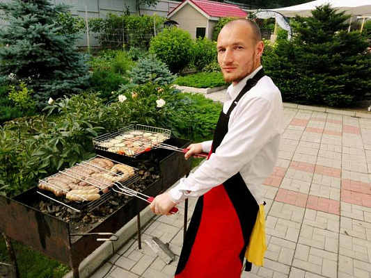 Услуги шеф-повара с выездом на дом в Ярославле. Ultra Подарки. Услуги шеф-повара с выездом к вам на дом. Закажите личного шеф-повара на дом в городе Москва. Сервис: UltraPodarki.ru 8 800 505 95 30.. Шеф-повар, повар, повар на выезд, повар на выезд Ярославль, шеф-повар на выезд, шеф-повар на выезд Ярославль,кухня шеф-повар, рецепт от шеф-повара, личный повар, личный шеф-повар, персональный повар, персональный шеф-повар, повар на дом, шеф повар на дом, вызов шеф-повара, вызов шеф-повара Ярославль, повар на дом Ярославль, шеф-повар на дом Ярославль, кейтеринг, кейтеринг Ярославль